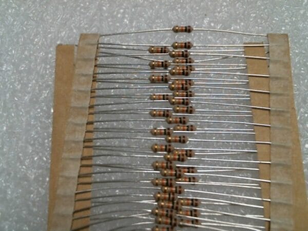 TYAG-CFR-25JB-52-10K | RES 10K OHM 5% 1/4W AXIAL - Image 2
