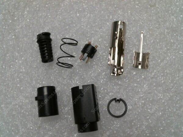 TMOU-806-KMDLAX-4P | CONN PLUG MALE MINI DIN 4POS SLD - Image 2