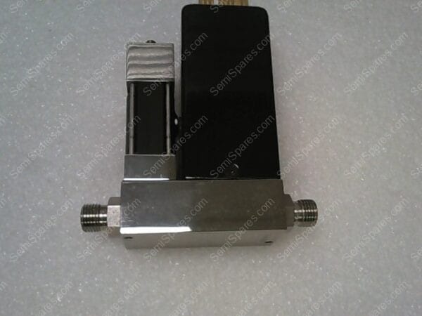 MFC UFC-1000 | MASS FLOW CONTROLLER, 200 SCCM, N2 - Image 2