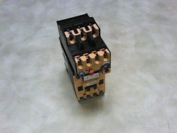 100-A09NJ3 | ALLEN-BRADLEY CAT 100-A09NJ3 SERIES B With 193-BSB 80 B - Image 2