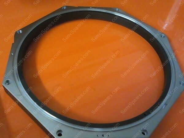 CC-4257-00 | ADAPTER TOP METAL ETCH CHAMBER