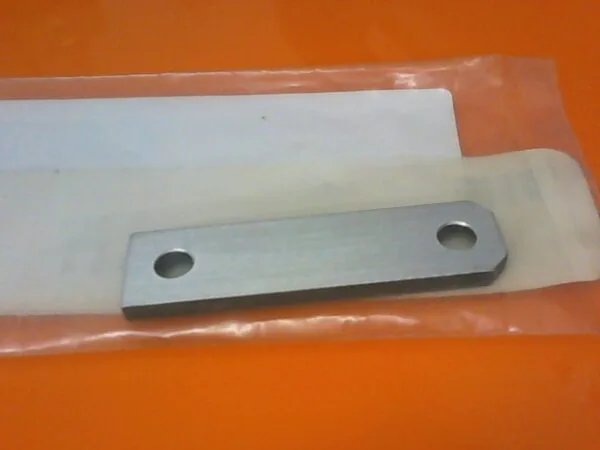 EC-8220-00 | STRAP,INNER CYLINDER,STRIP,0020-09039 - Image 2
