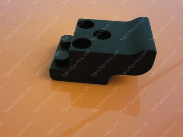 715-330104-001 | BRKT,GAS SPR LWR,FXD GAP - Image 3
