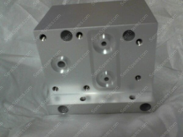 0040-02818 | BLOCK MIXING LID GIGA-FILL SACVD - Image 2