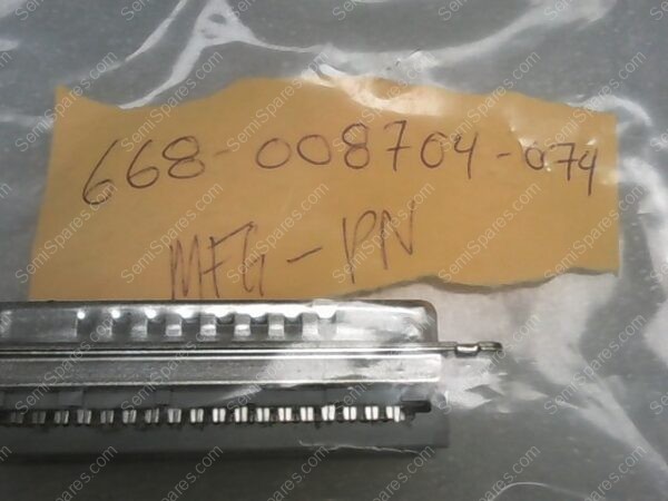 8237//0854NV | 37 POSITION D-SUB PLUG, MALE PINS CONNECTOR, 668-008704-074