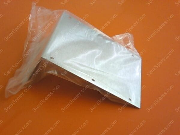 714-024512-101 | COVER,SOLENOID TRAY - Image 4