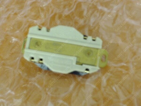 EC-8550-00 | RECEPTACLE,4A270,30A,I7 - Image 3
