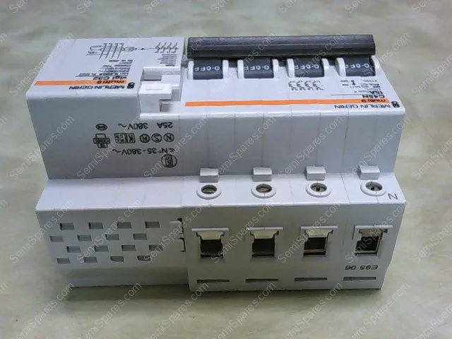 C45N-C32 | MERLIN GERIN MULTI9 C45N 15A 415V 4 POLE WITH VIGI C32 220/380V - Image 2