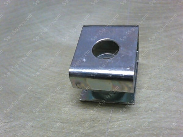 726-091333-001 | NUT, CAPITIVE THREADED CLIP - Image 4