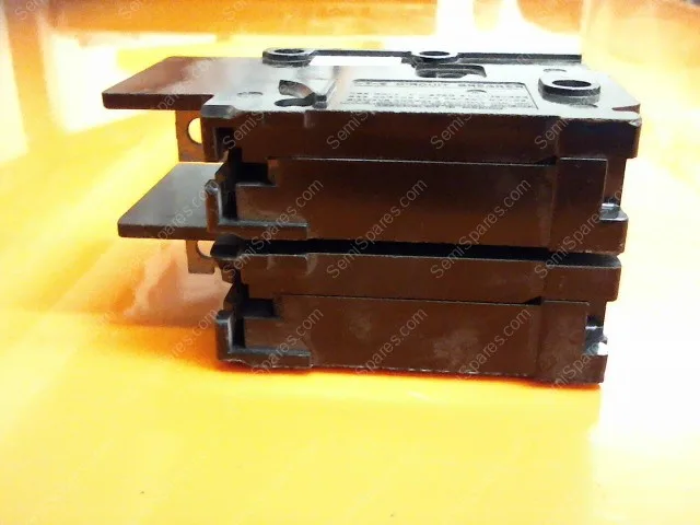 NE-7161 | CIRCUIT BREAKER 30 AMP, 2 POLE, 120/240 VAC - Image 2