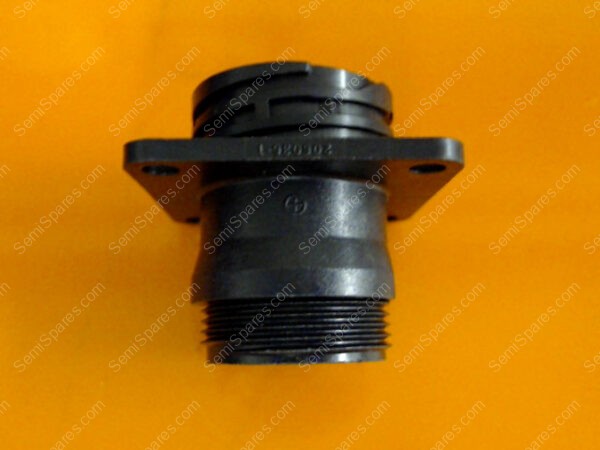 668-006725-005 | CPC SQUARE RCPTCL FLANGE CONN