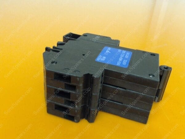 670-093210-100 | CIRCUIT BREAKER,250VAC,3 POLE - Image 2