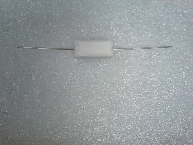 SQP500JB-1KB | RESISTOR, 1.8K, OHM, 5W, 5%, METAL OXIDE - Image 3