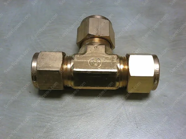 B-810-3 | BRASS SWAGELOK TUBE FITTING, UNION TEE, 1/2 IN. TUBE OD - Image 2