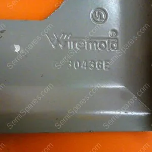Alternative view of G-3043GE | HUBBLE RECEPTACLE CPU EXP WITH WIREMOLD  G-3043GE METAL COVER