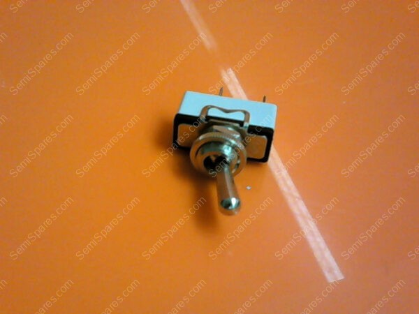 645-092532-001 | SWITCH,TOGGLE,SPDT - Image 2