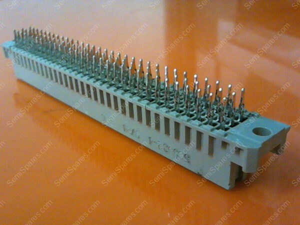 535032-4 | TE CONNECTIVITY EUROCARD SERIES 96 WAY 2.54MM PITCH, TYPE C CLASS C2, 3 ROW, STRAIGHT DIN 41612 CONNECTOR, SOCKET - Image 2