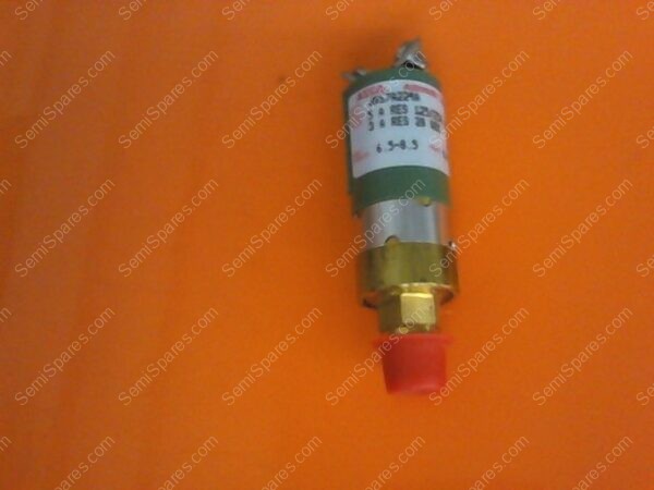 MS-4040-00 | SWITCH,51060001,CHUCK ,UTSP/N 71-JB67A-0 - Image 2