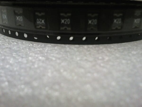 MINISMDC200-2 | POLYMERIC PTC RESETTABLE FUSE 8V 2 A IH SURFACE MOUNT 1812 (4532 METIC), CONCAVE - Image 2
