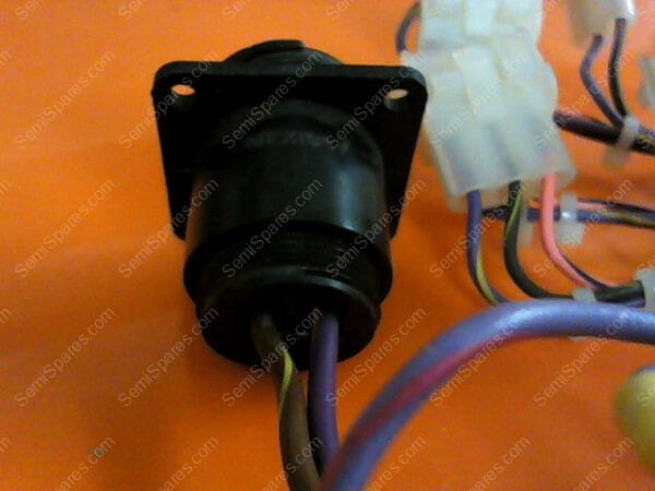 206036-2 | TE CONNECTIVITY PANEL MOUNT HOUSING, 3 POLE SOCKET, FOR USE WITH MALE CONTACTS