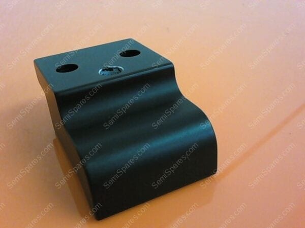 715-330104-001 | BRKT,GAS SPR LWR,FXD GAP - Image 4