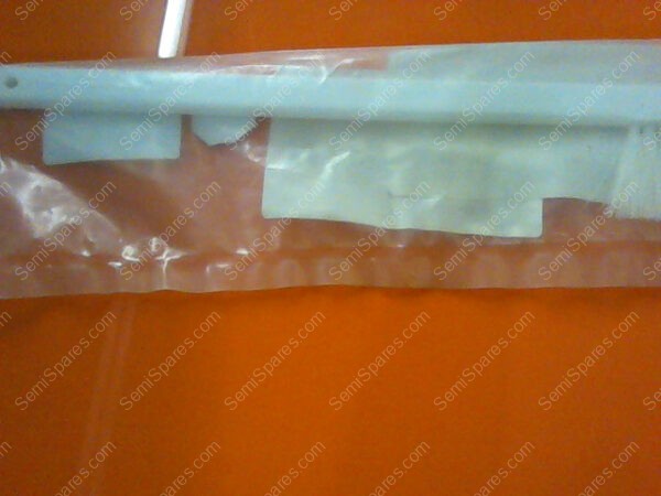 457-17240-00 | CARLISLE 4119802 24" SPECTRUM WAND BRUSH W/ POLYESTER BRISTLES - Image 2