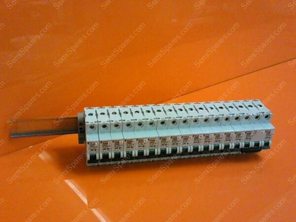 673-096843-001 | TERM STP,TB3,AC/DC BOX - Image 2