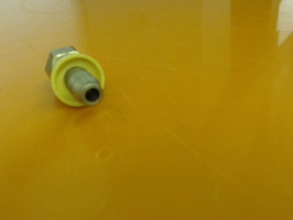 CF-0088-00 | FITTING,BRASS,PUSHLOCK,30682-4-4B,1/4 - Image 2