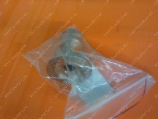 SR-1010-00 | FEEDTHRU,QUICK DISCONNECT,NW-25 1/2QD,TEGAL - Image 2