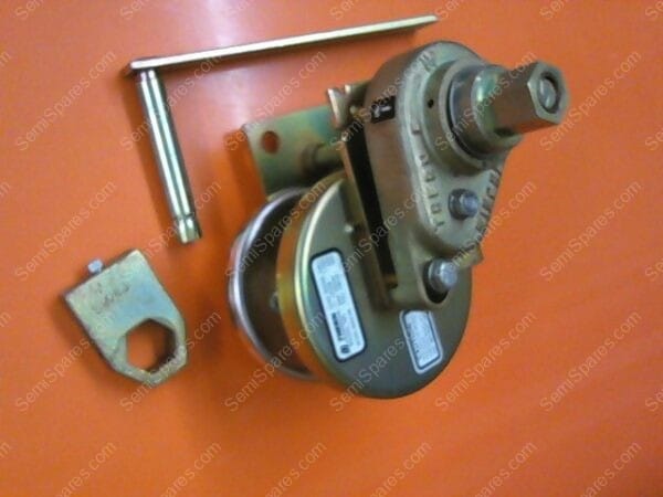 790-061666-001 | WINCH, THERN HAND W/BRAKE - Image 4