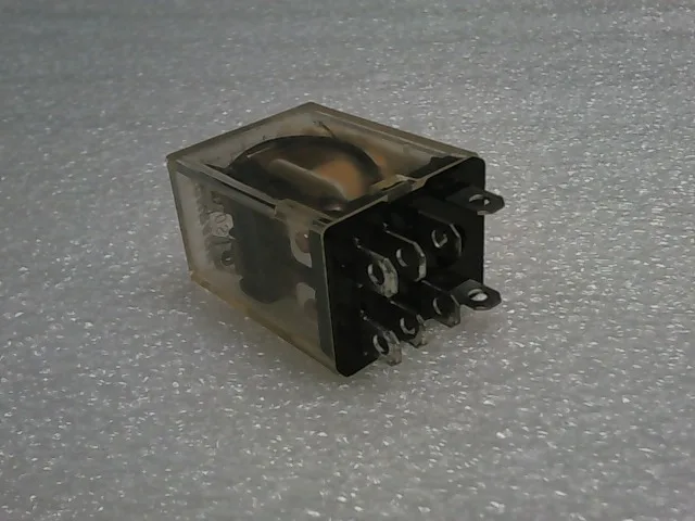 TM010S20 | SCHRACK RELAY 120V 10A AT 240VAC - Image 4