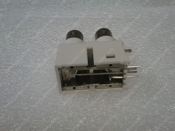 364A2595 | RF CONNECTORS/COAXIAL CONNECTORS X-2 DUAL NC JACKS R/A WHITE - Image 2