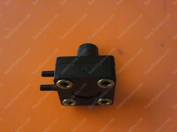 MS-5970-00 | SWITCH, PRESSURE, SST, #70862 - Image 2