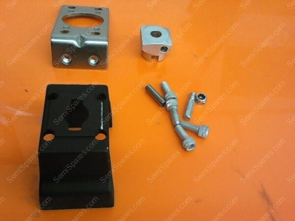 715-024657-001 | MOUNTING KIT,AIR ACTUATED VAL.