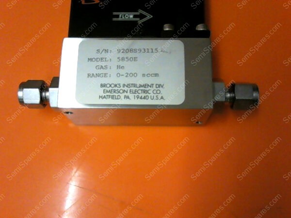 5850 | BROOKS INSTRUMENTS, INC. MASS FLOW CONTROLLER 5850 SERIES E SN-9208S93115 - Image 3