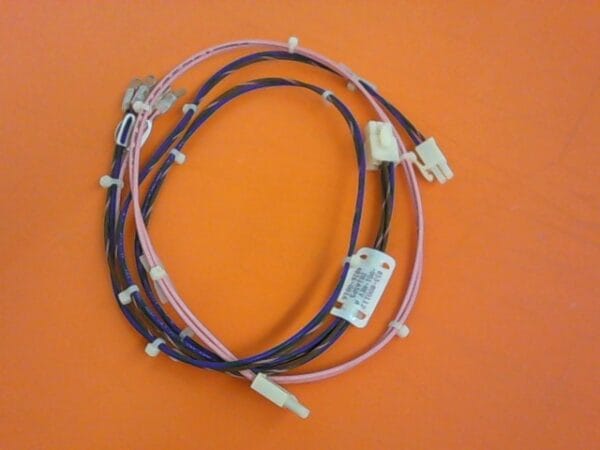 853-800112-001 | ASSY,HARN,DC PWR - Image 3
