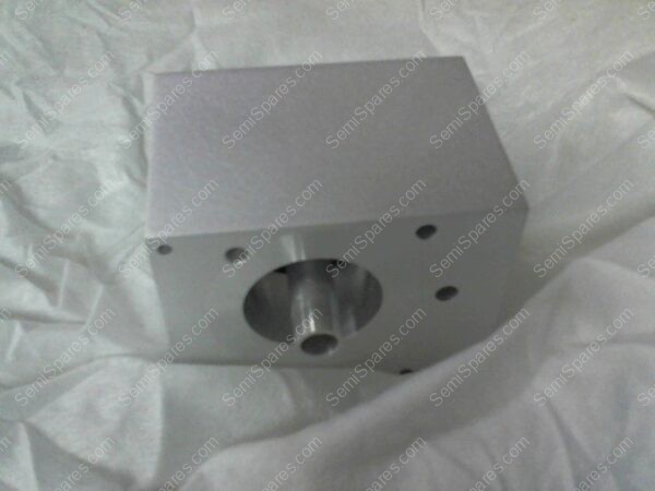 0040-02818 | BLOCK MIXING LID GIGA-FILL SACVD - Image 4