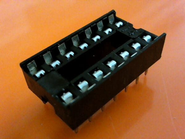 2.54MM PITCH | 2.54MM PITCH 7.6MM ROW PITCH 2 ROW 14 FLAT PINS SOLDERING DIP IC CHIP SOCKET ADAPTOR - Image 2