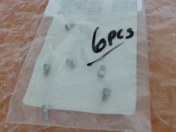 SC-2900-00 | SCREW,VENTED,SH, 4-40X3/16, E47000365 - Image 2
