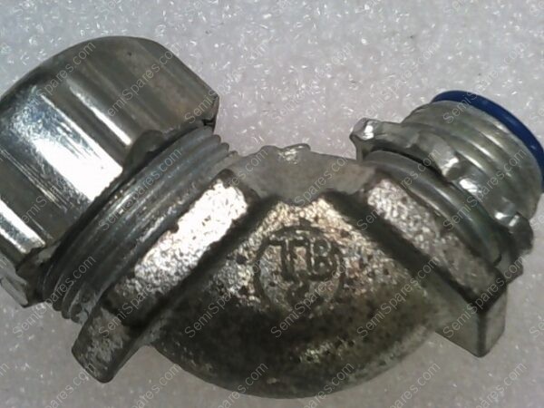 T&B CONNECTOR | T&B 5252 1/2" NON-INSULATED 90 DEG LIQUIDTIGHT CONNECTOR - Image 3
