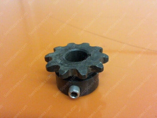 35BS10 | 1/2 SPROCKET - FINISHED BORE 35 CHAIN 10