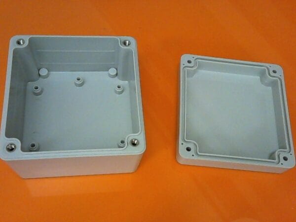 SP-5148-00 | 4GXX4,GRAY,ENCLOSURE BOX,AMT-C1 - Image 2