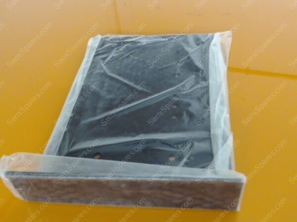 XX-8645-00 | PANEL, 115178001,BLANK 3.5 DISK DRIVE