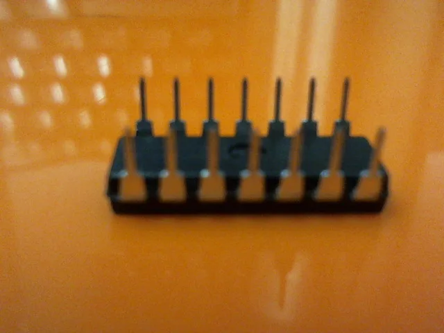 MM74HC14N | INTEGRATED CIRCUITS, INVERTER, HC/UH SERIES, 6-FUNC, 1-INPUT, CMOS, PDIP14, MM74HC14N - Image 3