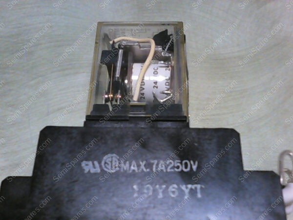 19Y6YT | OMRON 24VAC RELAY MY2N W/7AMP BASE 19Y6YT - Image 4