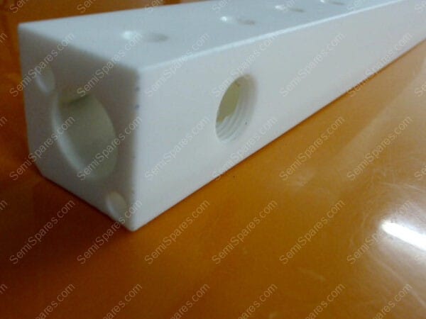 132-728200-001 | BLOCK, BELT SPRAY, 300MM LPT