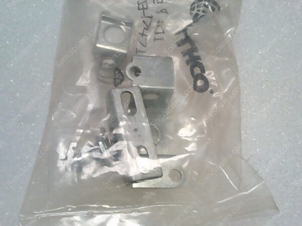 E2 59 101 10 | CONCEALED PUSH TO CLOSE LATCHES - Image 2