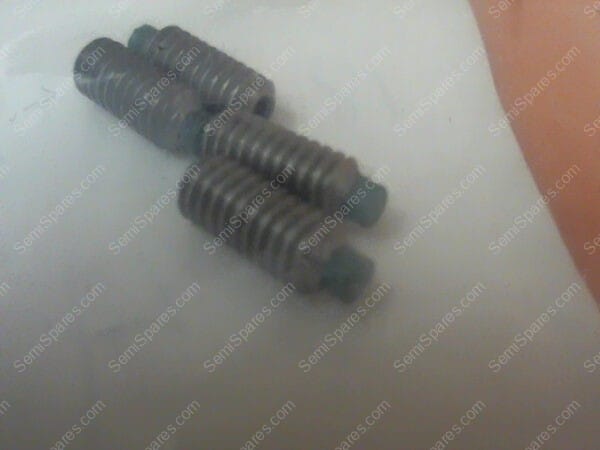 18-0879-03N | SCREW, NYLON, TIP, 8-32X3/8