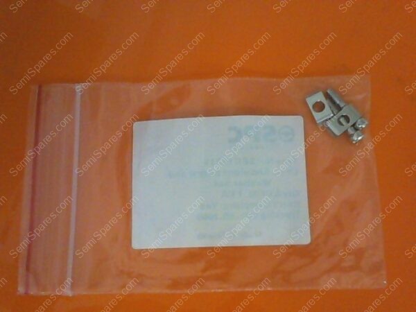 GU-1975-00 | SHOULDER SCREW/SADDLE WASHER,79K4817