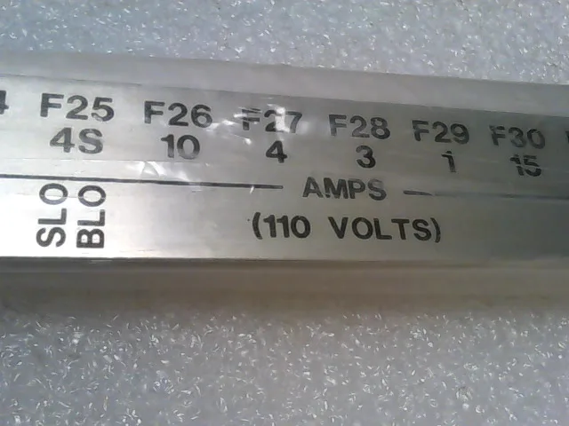 785-017227-002 | LABEL, FUSE PANEL - Image 2